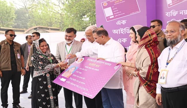 জনগণকে দেওয়া প্রতিশ্রুতি বিন্দুমাত্র পরিবর্তন হবে না : প্রধানমন্ত্রী